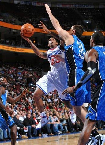 防守稳定的 防守稳定的